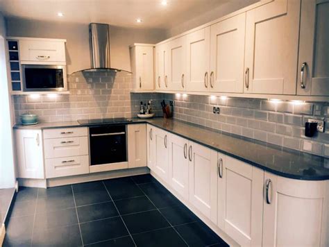 Fitted Kitchen In Wollaston By The Gallery Light Grey Oak Grain Shaker