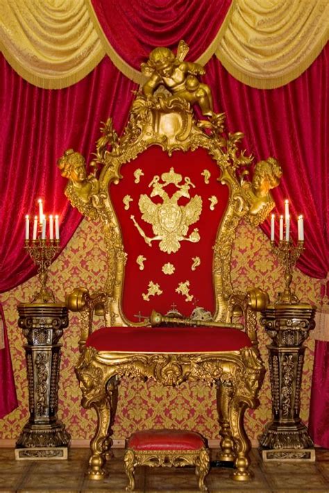 I Want This Chair King On Throne Royal Throne Luxury Chair Design