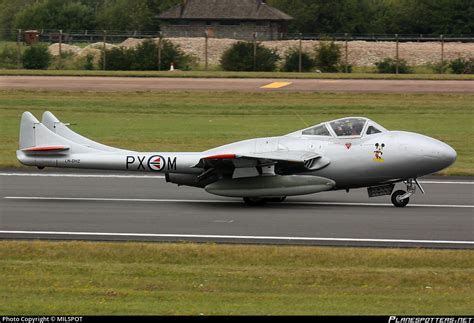 Ln Dhz Private De Havilland Dh Vampire Photo By Milspot Id