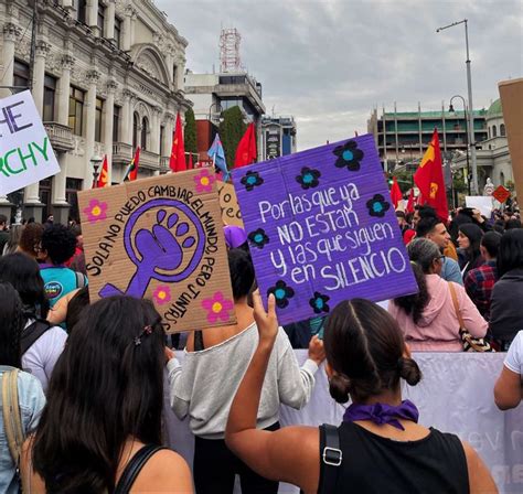 Marcha 8m 2023 Costa Rica En 2024 Frases De Poder Femenino Fotos Divertidas De Parejas