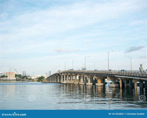 Macarthur Causeway Bridge in South Beach, Biscayne Bay, Miami Stock Photo - Image of bayfront ...