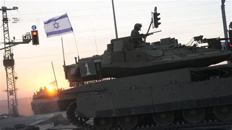 Israeli tanks move toward Gaza border ahead of ground invasion