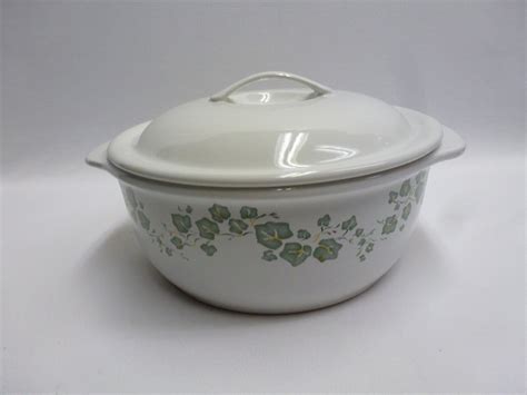 Corning Ware Corelle Coordinates Callaway Ivy 2 12 Qt Covered