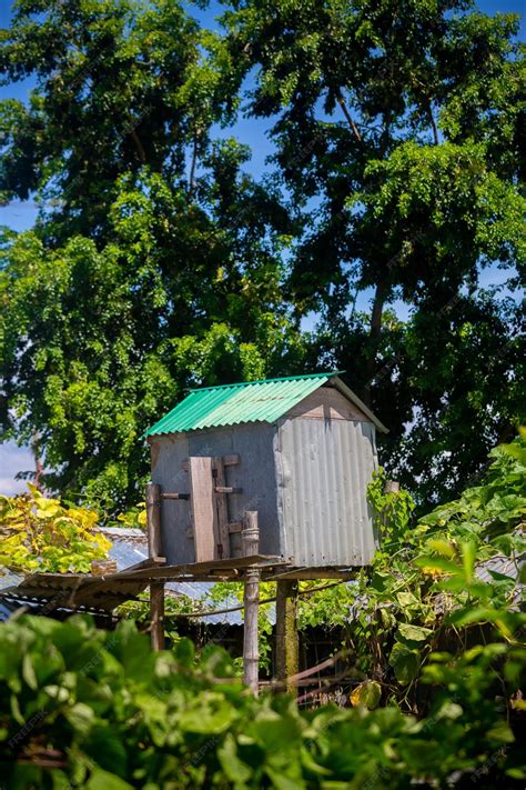 Premium Photo | Homemade traditional pigeon house