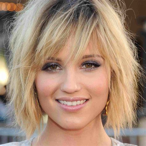 Collection Of Sleek Mid Length Haircuts With Shaggy Ends