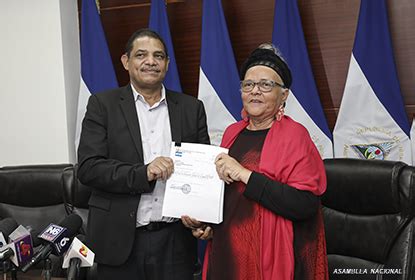 Asamblea Nacional Recibe Iniciativa De Ley Del Presupuesto General De