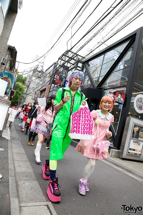 Harajuku Fashion Walk Pictures