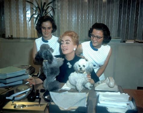 Joan With Her Twin Daughters In 1959 Joan Crawford Children Joan