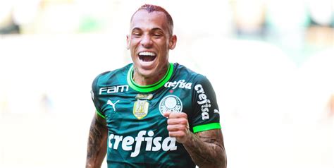 Palmeiras Vence Fluminense E Encaminha Conquista Do T Tulo