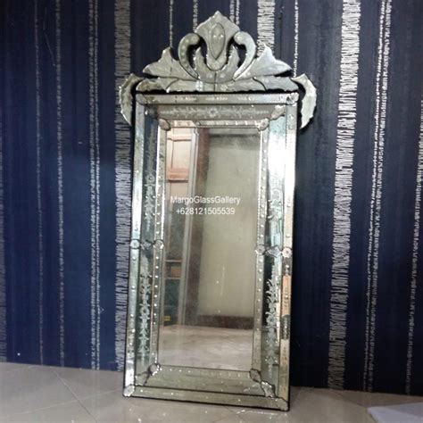 Antique Venetian Mirror MG 014006 Pirus » Mirrors Glass Gallery