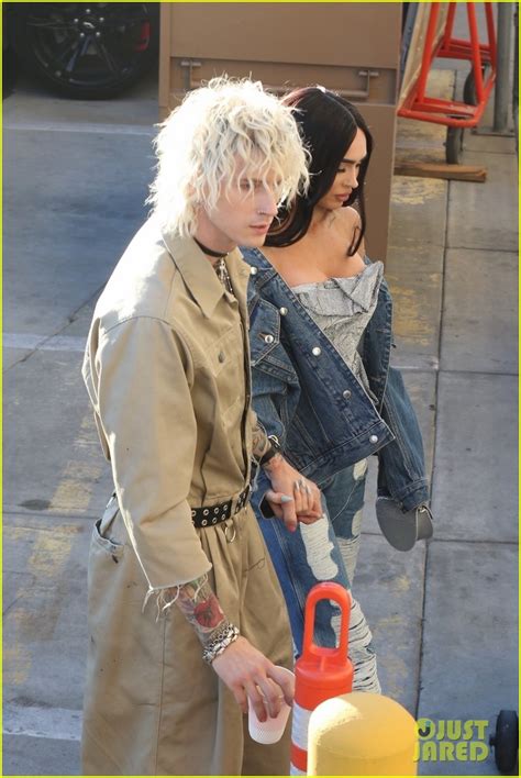 Megan Fox Joins Machine Gun Kelly At Taping Of Jimmy Kimmel Live Photo 4868624 Megan Fox