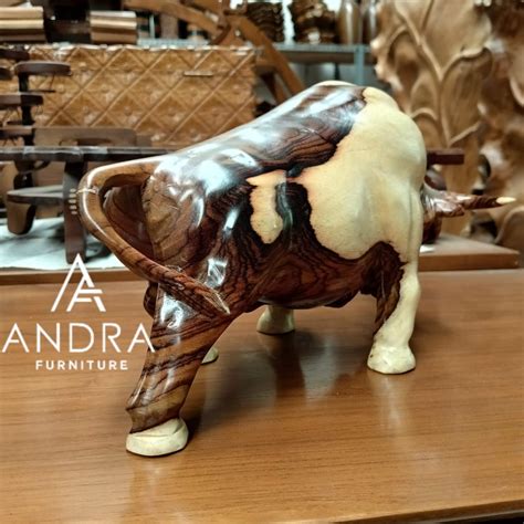 Miniatur Banteng Bahan Kayu Sonokeling Miniatur Mewah Keren Unik