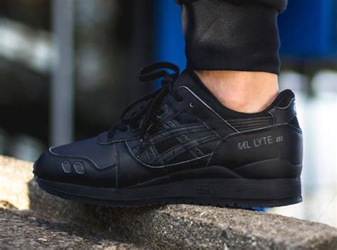 Asics Gel Lyte III Triple Black SneakerNews