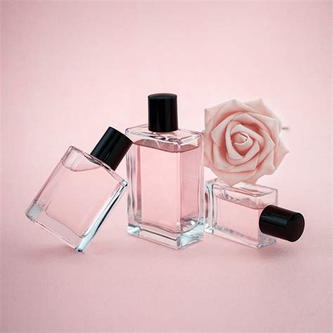 Custom Made 30ml 50ml 100ml Perfume Bottles Square Perfume Glass Bottle High Quality Custom