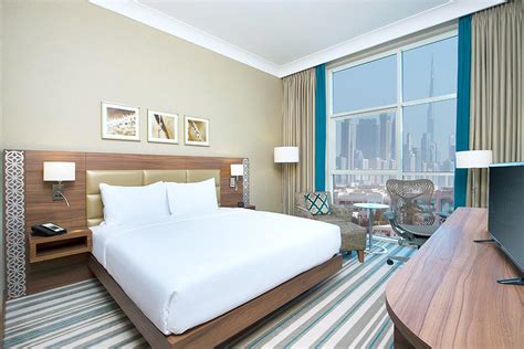 Hôtel Hilton Garden Inn Dubaï Al Mina 4 Dubaï Emirats Arabes Unis Ôvoyages