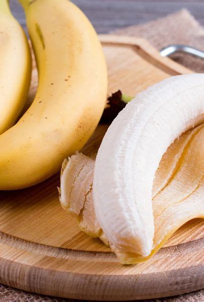 Varios Usos Altamente Efectivos Que Puedes Darle A La Cáscara De Banana Y Que Seguro No Conocías