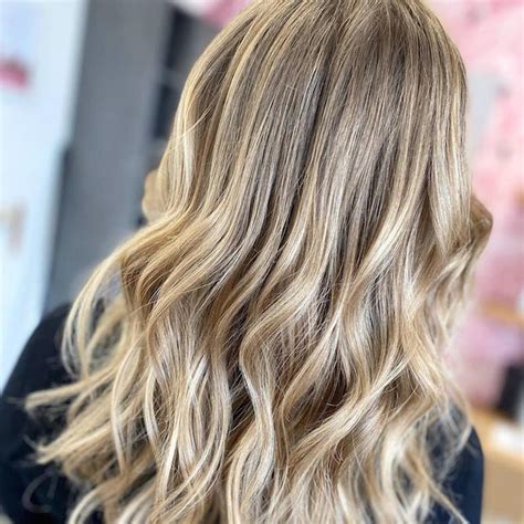 How To Create Beige Blonde Hair Color Wella Professionals