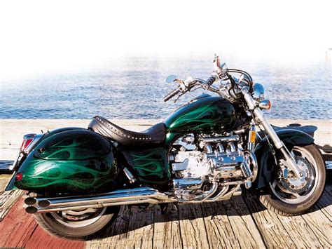 Honda Valkyrie Custom - reviews, prices, ratings with various photos