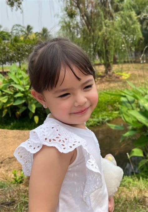 Potret Chloe Emmanuelle Anak Asmirandah Yang Makin Cantik Dan