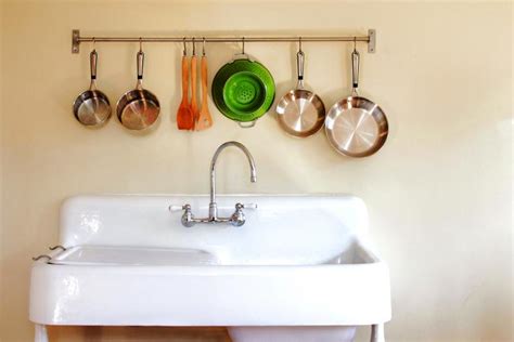 Antique Kitchen Sinks: Styles That Stood the Test of Time | LoveToKnow