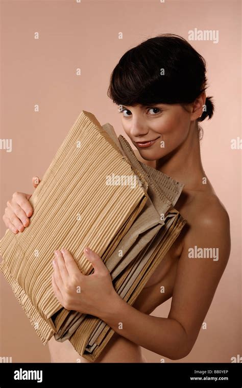 1251657 People Woman 25 30 Brunette Smile Smiling Pile Stack Topless