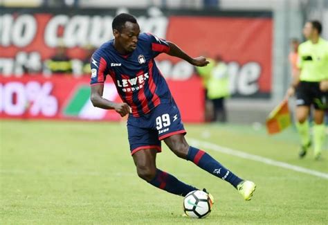 Video Crotone Benevento Gol E Highlights Simy Esalta I