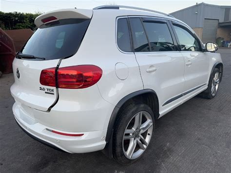 White 5 Door 20l 2015 Volkswagen Tiguan R Line 20 Tdi Cff Bluetech 4motion Parts Annadorn