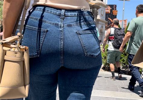 Oc Blonde Pawg With A Perfect Round Ass In Jeans Friend Tight Jeans Forum