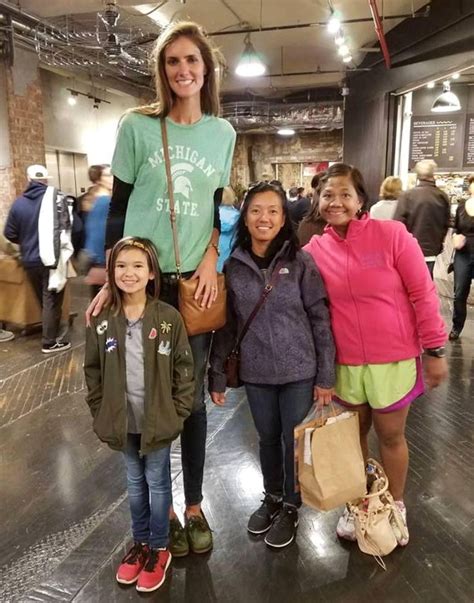 6ft9 206cm Alyssa Towering Over Everyone By Zaratustraelsabio On Deviantart Tall Women Tall