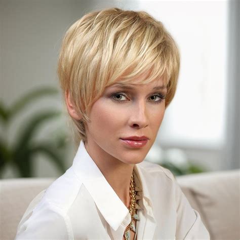 Amazon Getshow Short Golen Blonde Pixie Wigs For Women Synthetic Layered Wigs With Bangs
