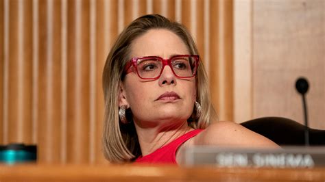 The Story Of Senator Kyrsten Sinema The New York Times