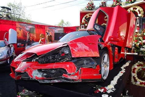 Crashed Ferrari Enzo