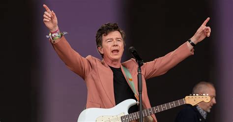 Glastonbury Fans Say It Wasn T On Our Bingo Card As Rick Astley