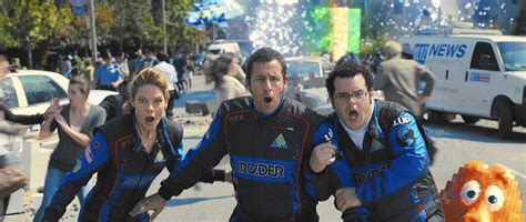 'Pixels' review: Supporting cast, effects help gaming movie - Chicago ...