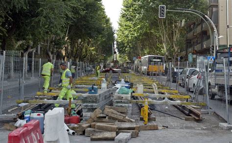 La Junta abona casi 5 3 millones en intereses por la obra del tranvía