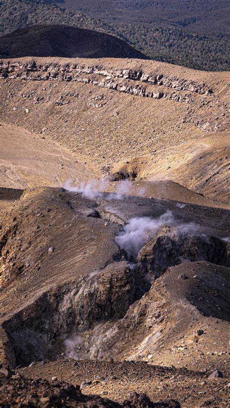 Te Mari Crater Mt Tongariro Wellington Tramping And Mountaineering Club