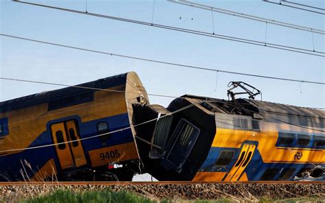 Choque De Tren En Holanda Deja Un Muerto Y Decenas De Heridos Tras