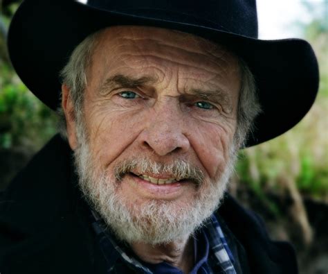 Merle Haggard Biography - Facts, Childhood, Family Life & Achievements