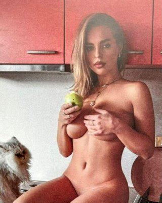 Luna Stevens Nude Porn Pictures Xxx Photos Sex Images Pictoa