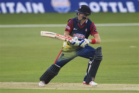 Sam Billings Scores 50 On His Ipl Debut Kent Cricket