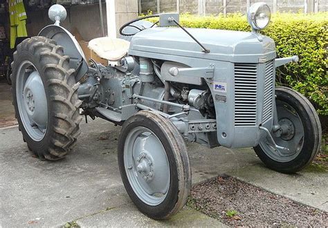 Grey Ferguson Ted20 Tractors Vintage Tractors Old Tractors