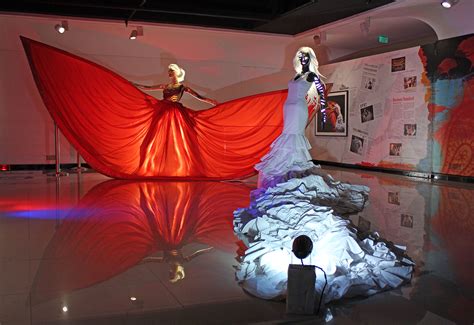 Exposición Flamenco India de Carlos Saura en el Instituto Cervantes de