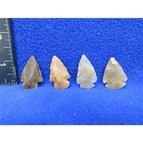 4 Flint Arrowheads