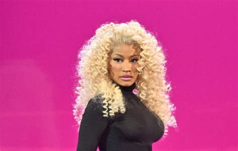 Nicki Minaj announces new song 'Bigfoot'