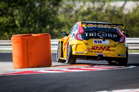 Tom Coronel Heeft Alle Vertrouwen In Honda Civic Tijdens Fia Wtcr