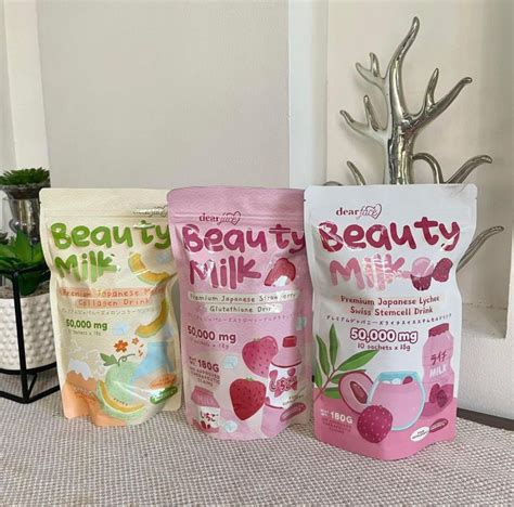 Dear Face Beauty Milk Premium Japanese Melon Strawberry Collagen Drink