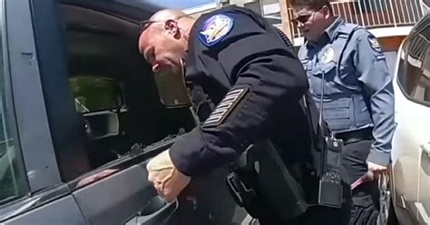Police Break Window To Save 2 Year Old Boy Trapped Inside Hot Car Thank You Officers