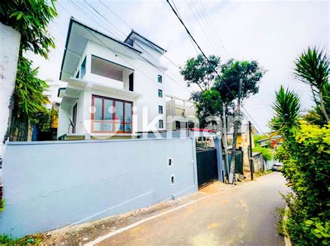 Superb Brand New Luxury House For Sale Battaramulla Ikman