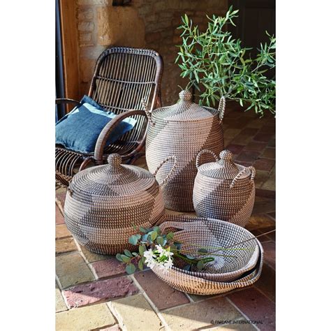 Marrakesh Large Round Shallow Seagrass Storage Basket