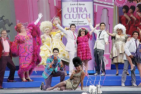 Broadway.com | Photo 39 of 39 | Good Morning Hollywood! Hairspray Stars Marissa Jaret Winokur ...